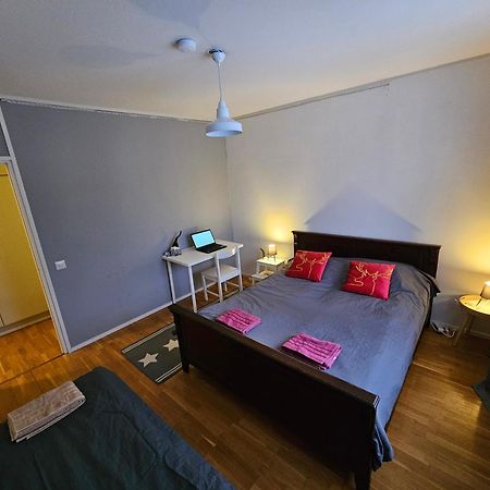Cozy Korkalovaara Top Floor Apartment โรวานิเอมิ ภายนอก รูปภาพ